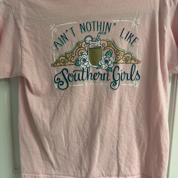 Itsa Girl Thing Graphic T-Shirt - Picture 2 of 10